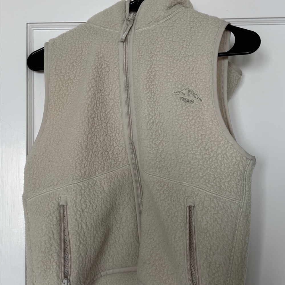 TNA Cream Fleece Vest
